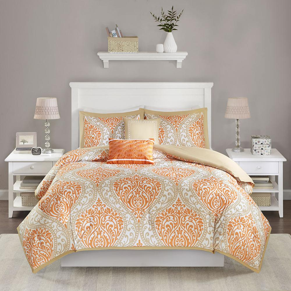 Senna Comforter Set