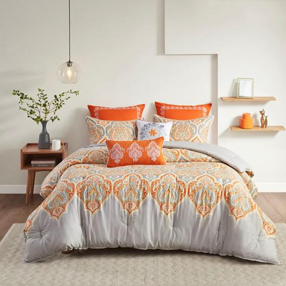 Nisha Comforter Set (92"W x 104"L)