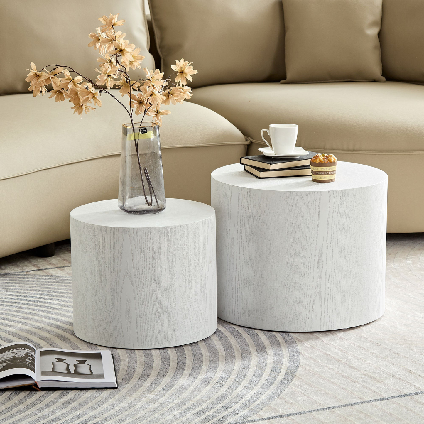 Round Coffee Table/End Table Nesting table (Set of 2)