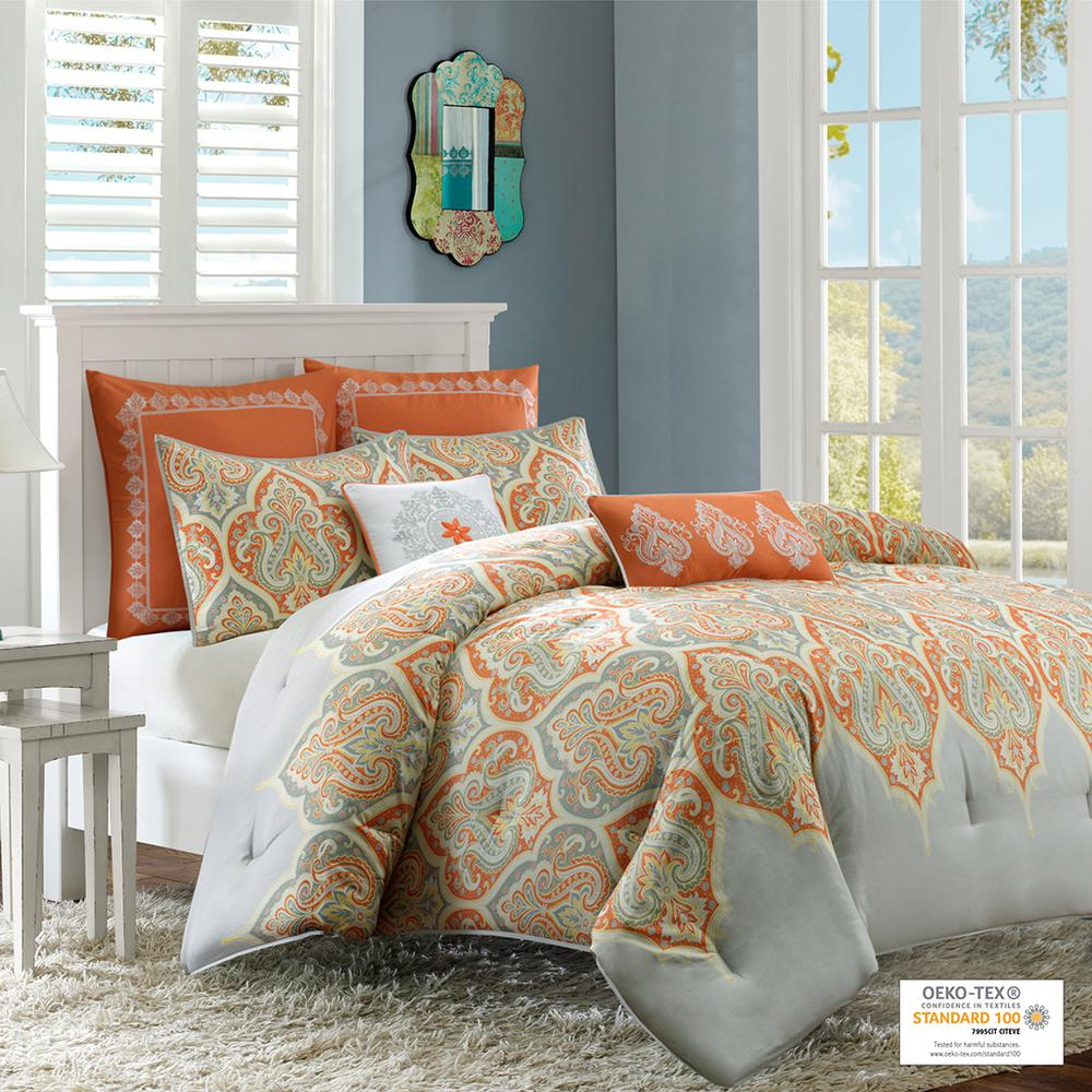 Nisha Comforter Set (92"W x 104"L)