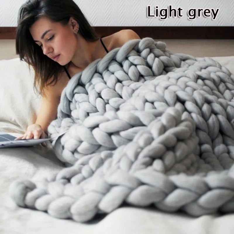 Large Warm Hand-Knitted Blanket Soft Wool Thick Line Yarn Winter Chunky Sofa Throw