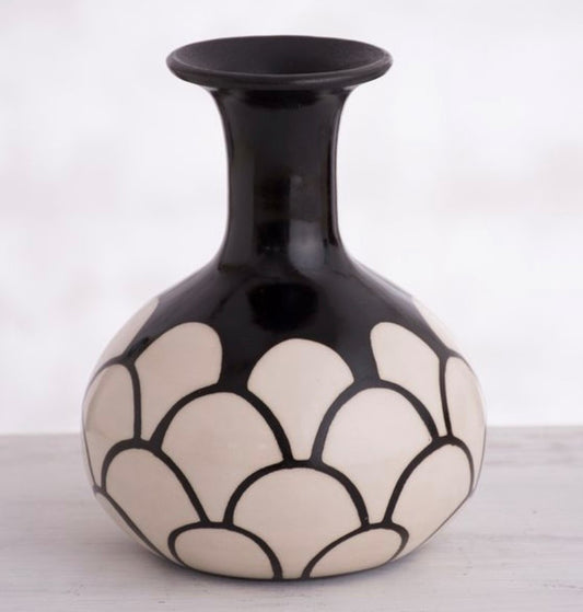 Chulucanas Petals Ceramic Vase