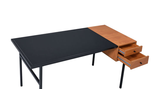 Oaken Desk