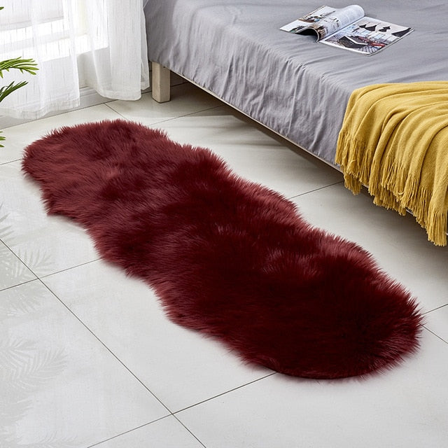 Super Soft and Fluffy Faux Sheepskin Rug